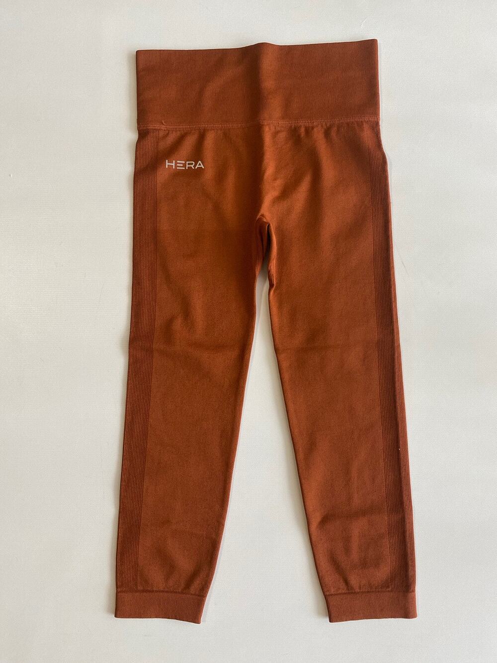 Hera Women’s Collection Burnt Orange Fall Stretch Capri Leggings, Sz S